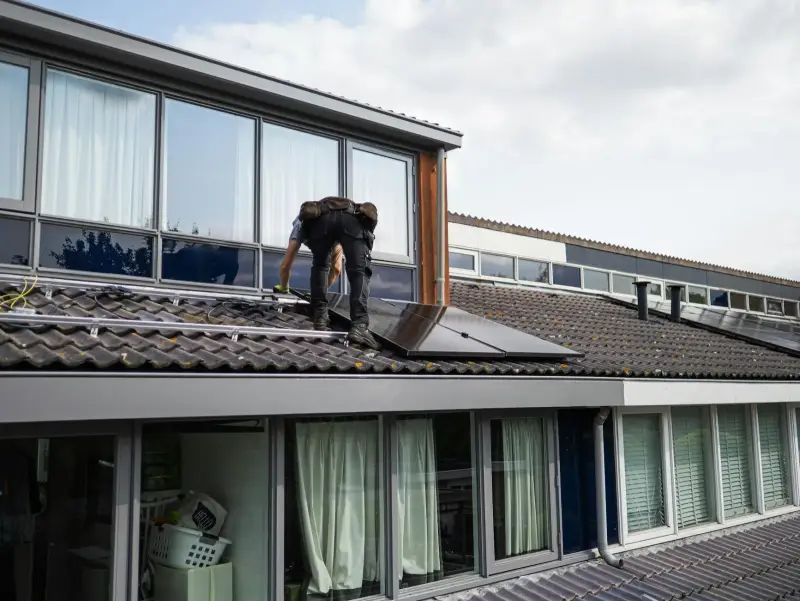 Zonneboiler: Kosten, Besparing en Subsidie 2026
